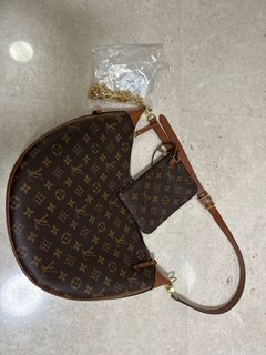 Louis Vuitton Hobo Cruiser PM M46241 leather canvas bag blurry monogram tote