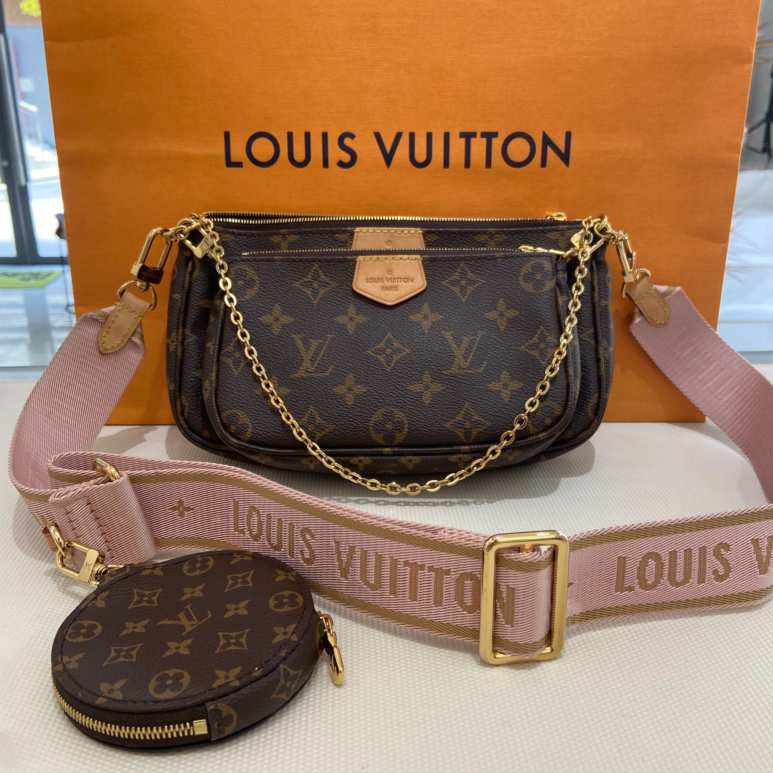 Louis Vuitton Steamer Wearable Wallet, Luxury, Bags & Wallets on Carousell
