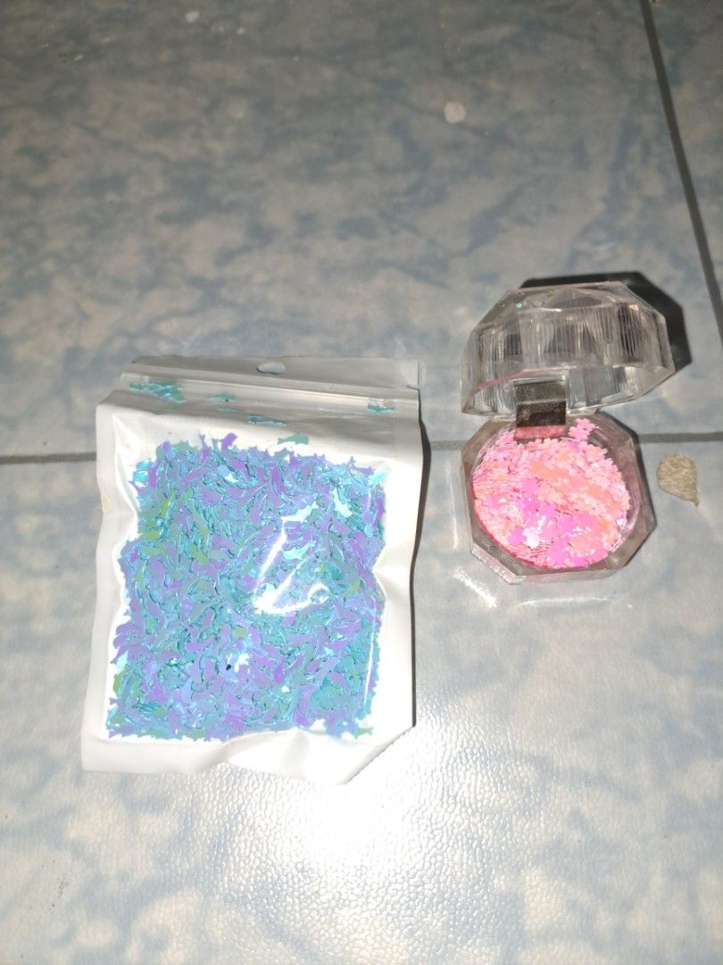 Manik Manik Bunga dan Lumba Lumba on Carousell