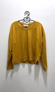 Mustard top knitwear long sleeve