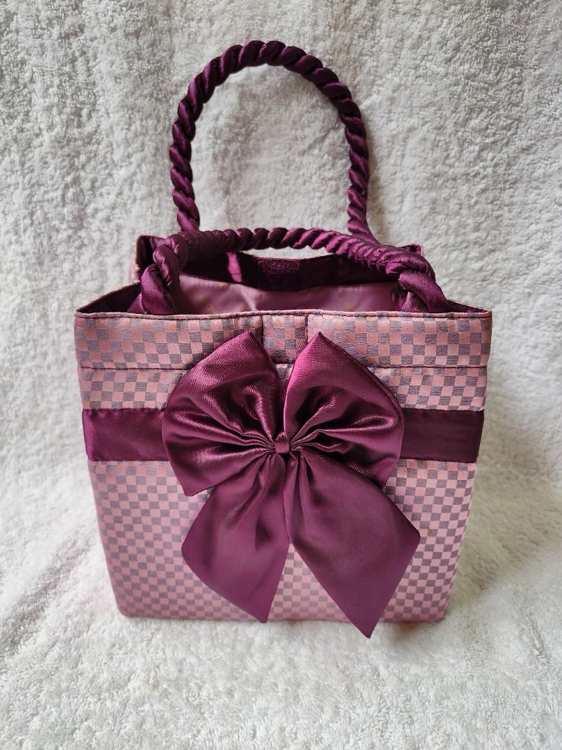 NaRaYa Handbag 100 Authentic Product Women s Fashion Bags