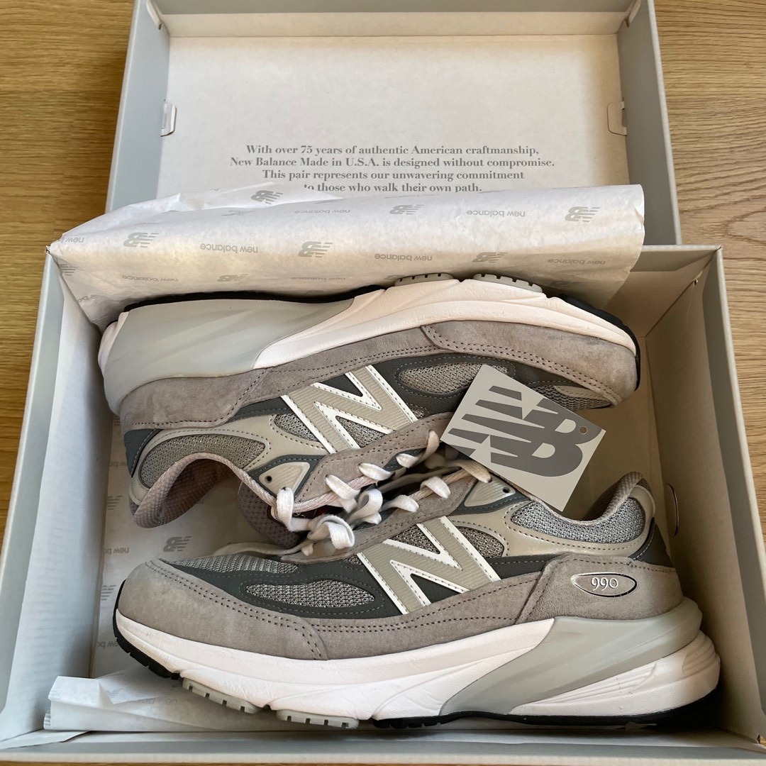 New balance 990 V6元祖灰, 他的時尚, 鞋, 運動鞋在旋轉拍賣