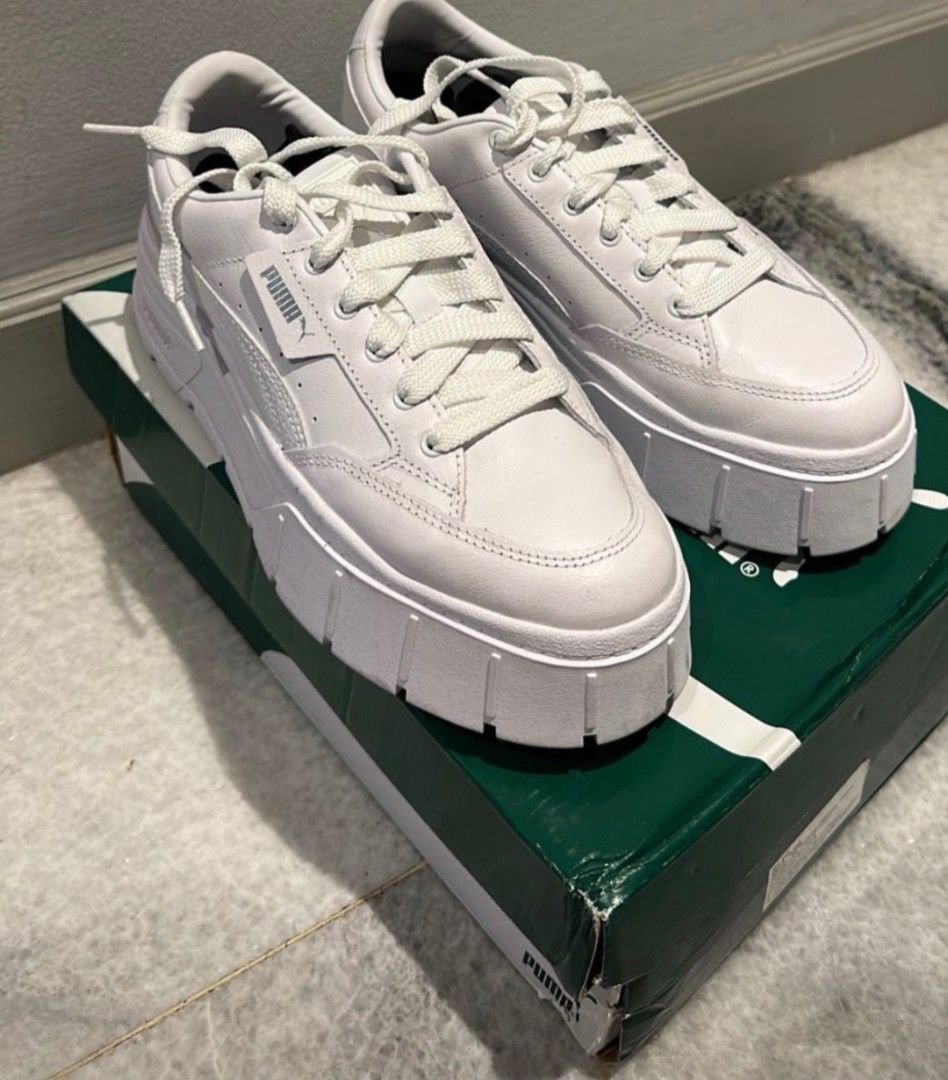 PUMA triple white original size 41 || USED ONCE, Fesyen Wanita, Sepatu di  Carousell