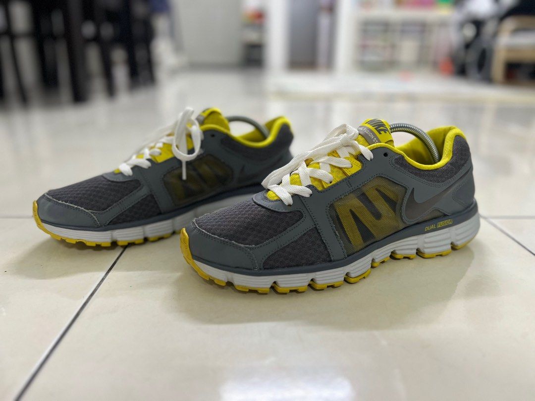 Nike dual hot sale fusion st2 mens