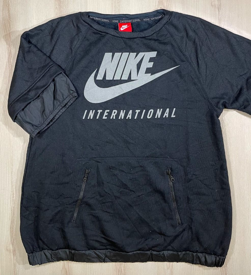 Nike international sweater discount