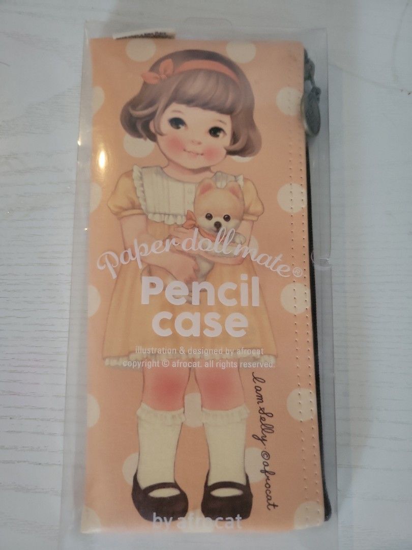韓國筆袋paper doll pencil case, 興趣及遊戲, 手作＆自家設計, 文具 Carousell