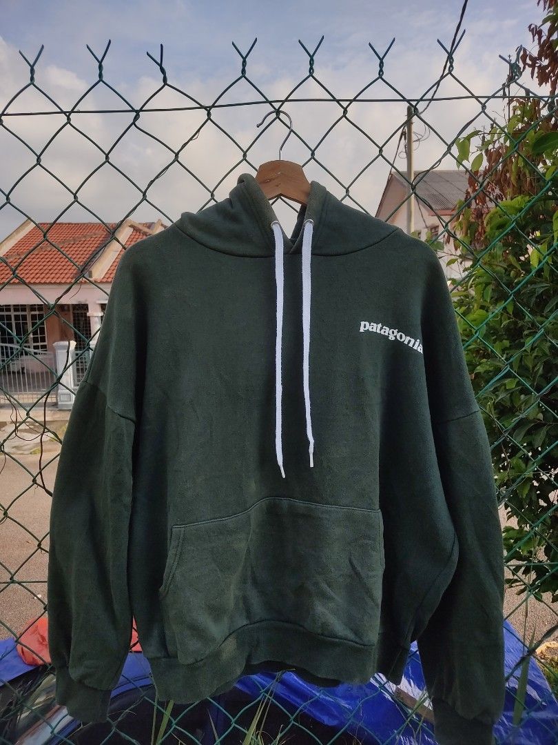 Patagonia Hoodie XL Men s Fashion Tops Sets Hoodies on Carousell