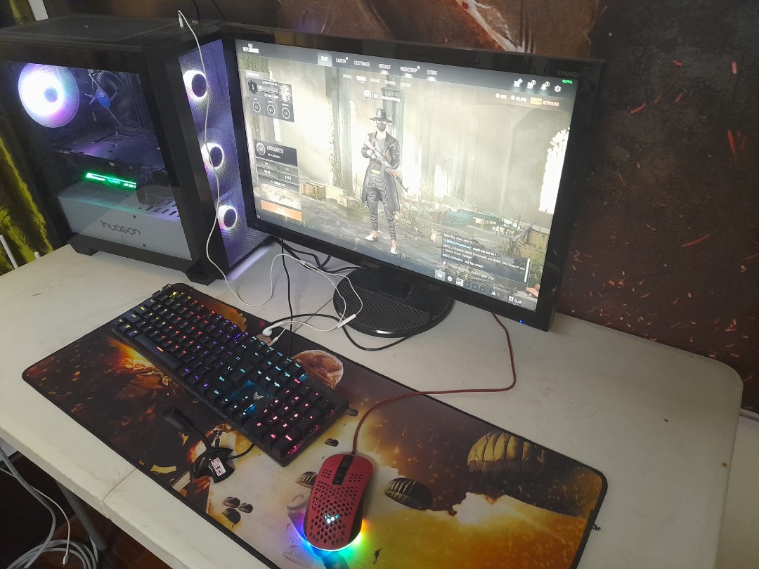 PC GAMING! PLUG AND PLAY!, Computers & Tech, Desktops on Carousell