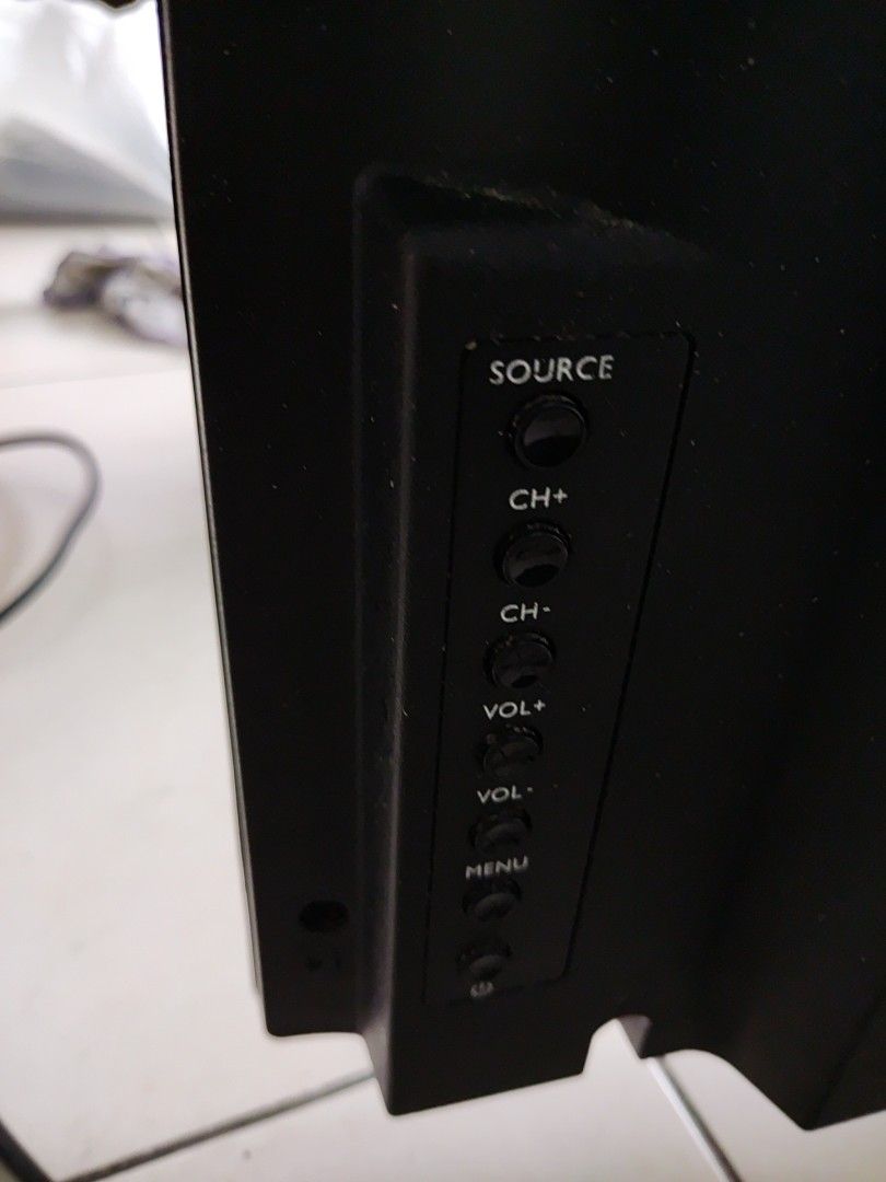 Philips 32 inch LED TV (Not smart and pls read description), TV & Home Appliances, TV