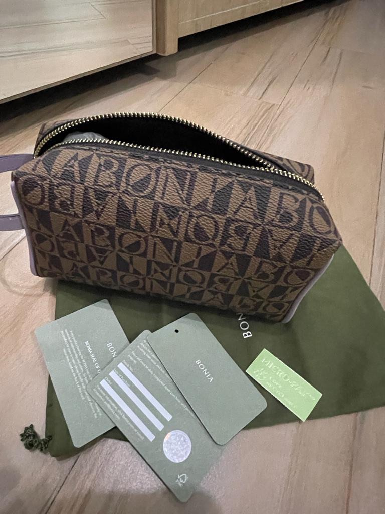 pouch bonia Barang Mewah Tas Dompet di Carousell