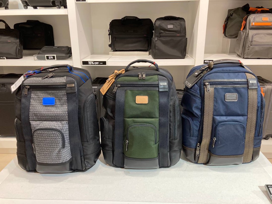 PREORDER TUMI HEDRICK DELUXE BRIEF Men s Fashion Bags Backpacks on Carousell