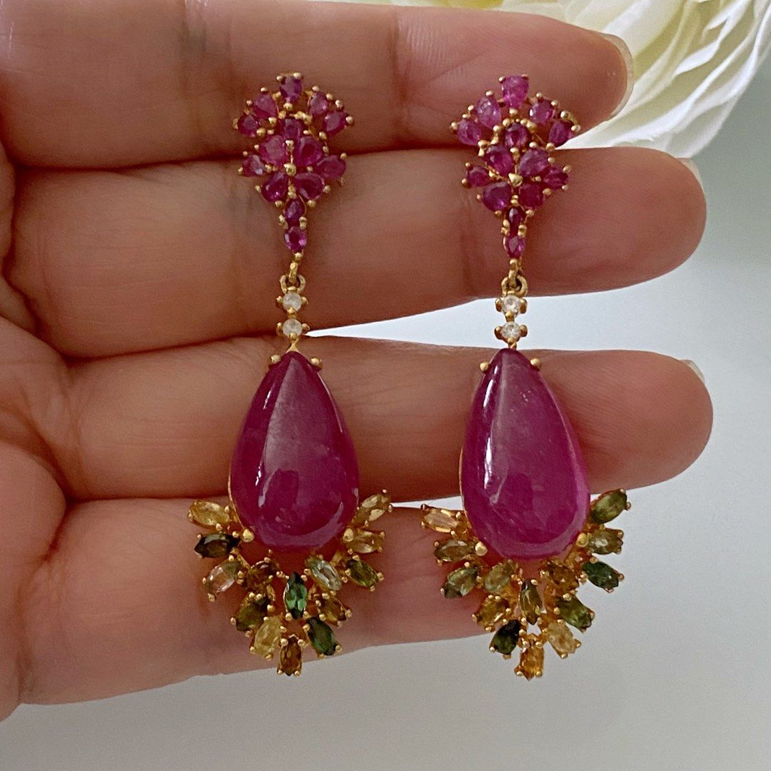 Pretty dangling ruby earrings