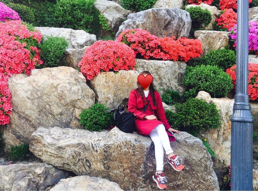 Red and Black Trench Coat, Women's Fashion, Coats, Jackets and