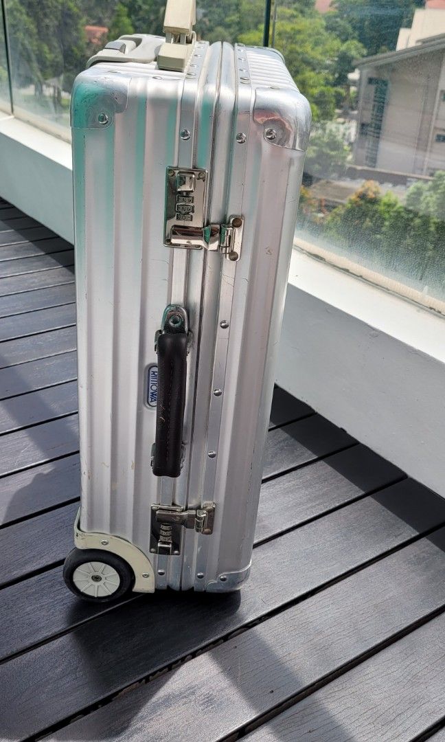 Rimowa classic cabin size luggage, Hobbies & Toys, Travel, Luggage on