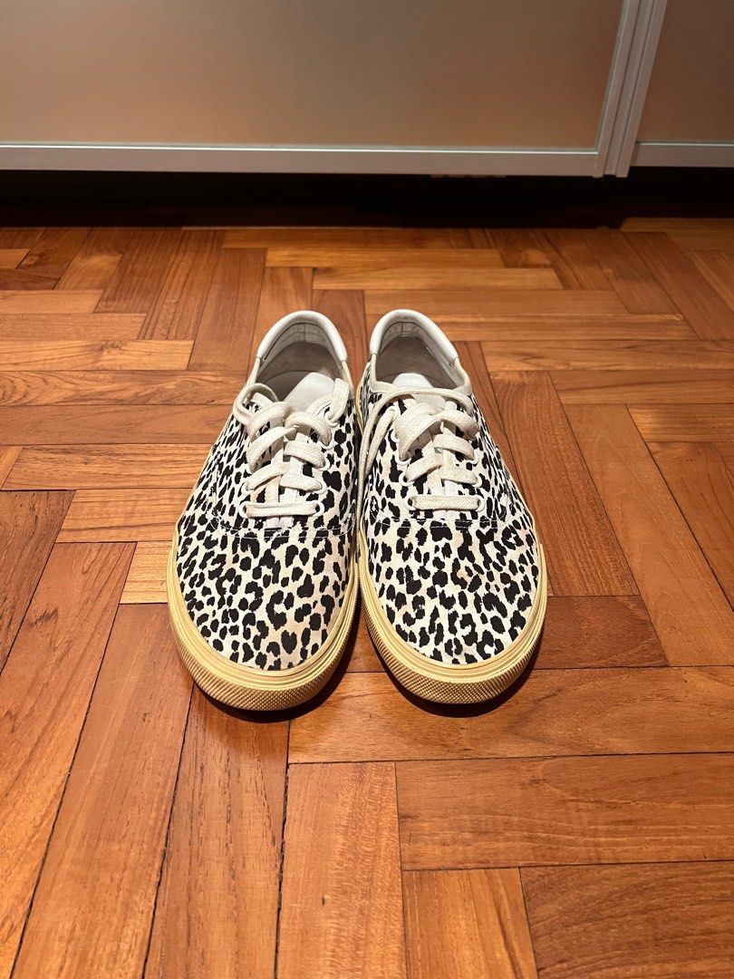 Saint laurent hotsell baby cat sneakers