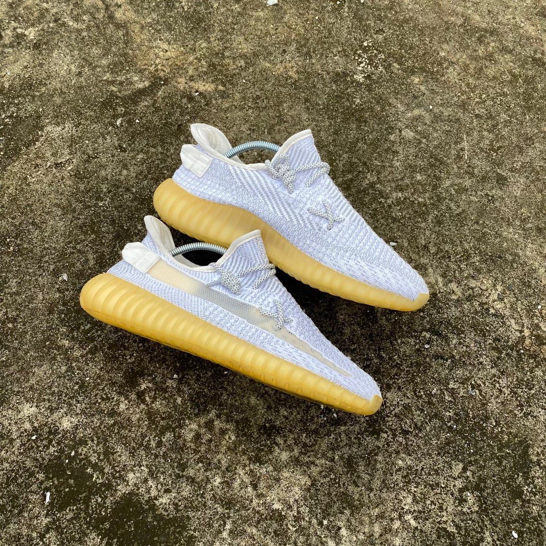 harga sepatu adidas yeezy 350 original
