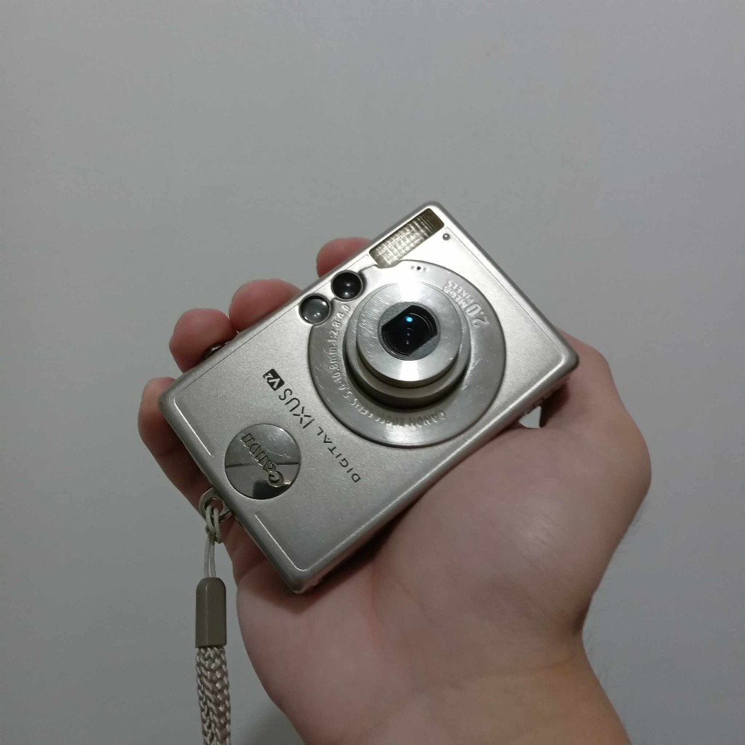 digital ixus v2