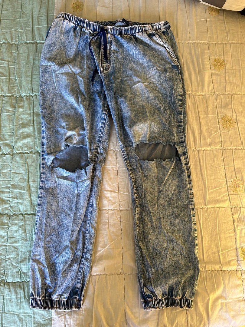 Surplus Jogger - 36 (Category: Joggers) located in Bacoor. Submitted by sirene.classics (Listing ID 1241577497, Image 2). Description: .