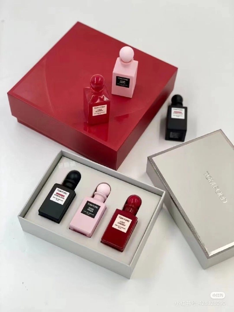 Tom Ford Private Blend Decanter Collection Set: Rose Prick + Lost
