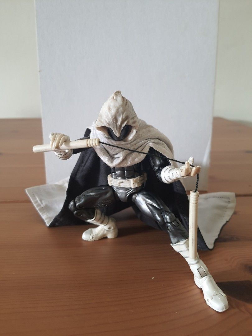 Toybiz Marvel Legends Moon Knight