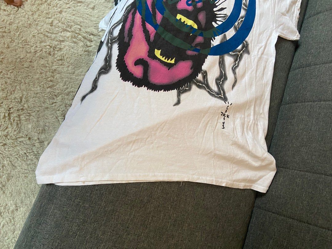 travis fragment merch