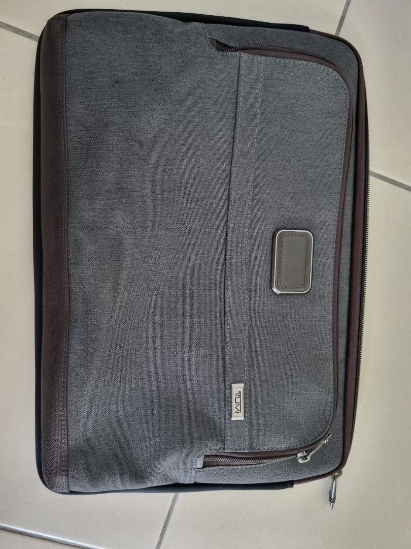 Tumi alpha 3 outlet large laptop cover