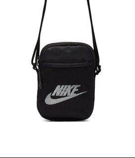 Unisex Nike Sling Bag