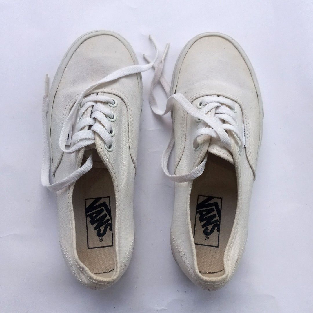 Vans authentic sale true to size