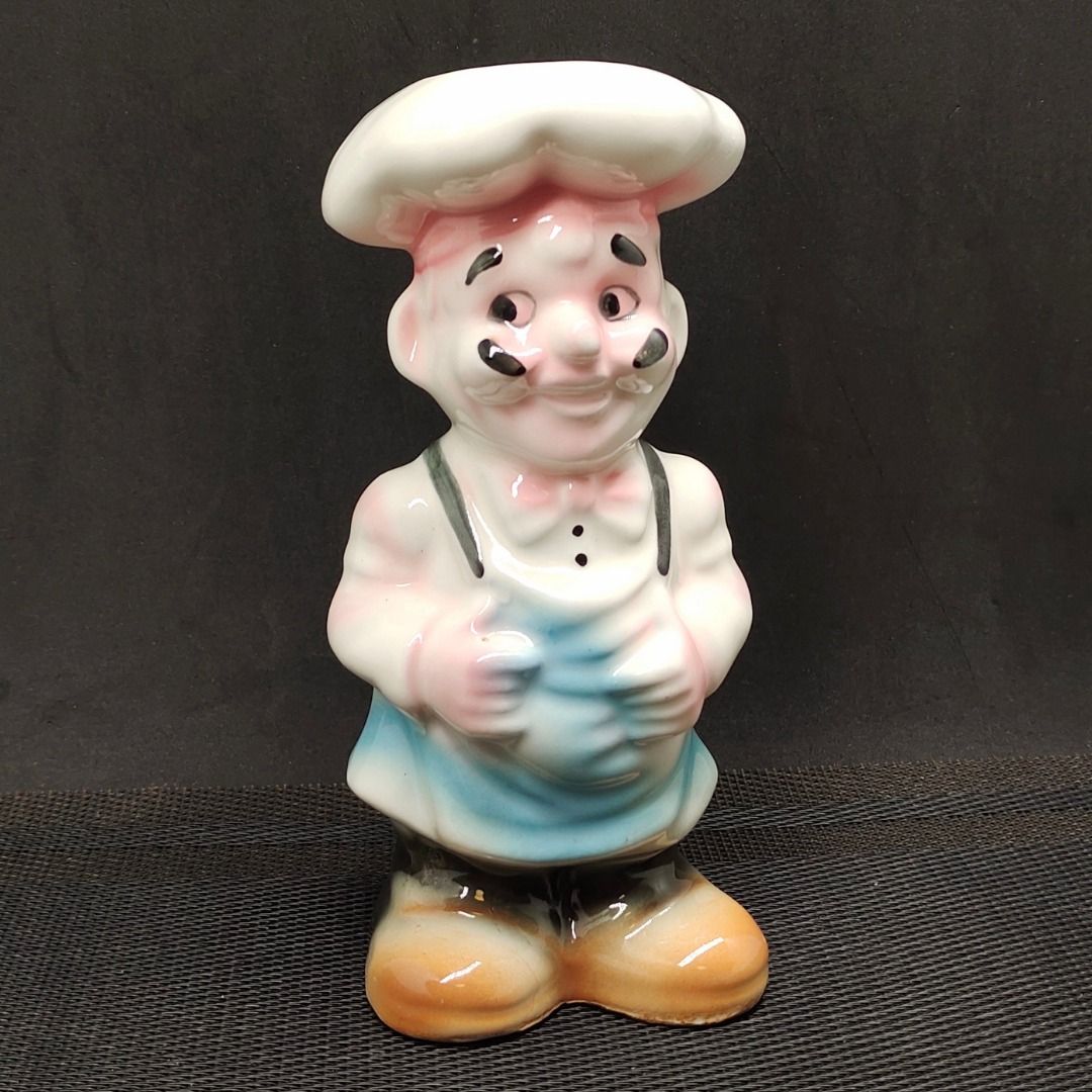 Vintage Ceramic Kitchen Chef Utensils Holder / Vase (Category: Towels, Napkins & Holders) located in Cabuyao City. Submitted by mamezaraph (Listing ID 1241605612, Image 1). Description: 🌷 Vintage from the 1990s 🌷 Very decorative holder/vase. A unique and fun countertop display to hold your utensils or flowers if used as a vase 🌷 Ceramic and hand-painted 🌷 The item is in great vintage condition with normal wear and tear on the top opening and 