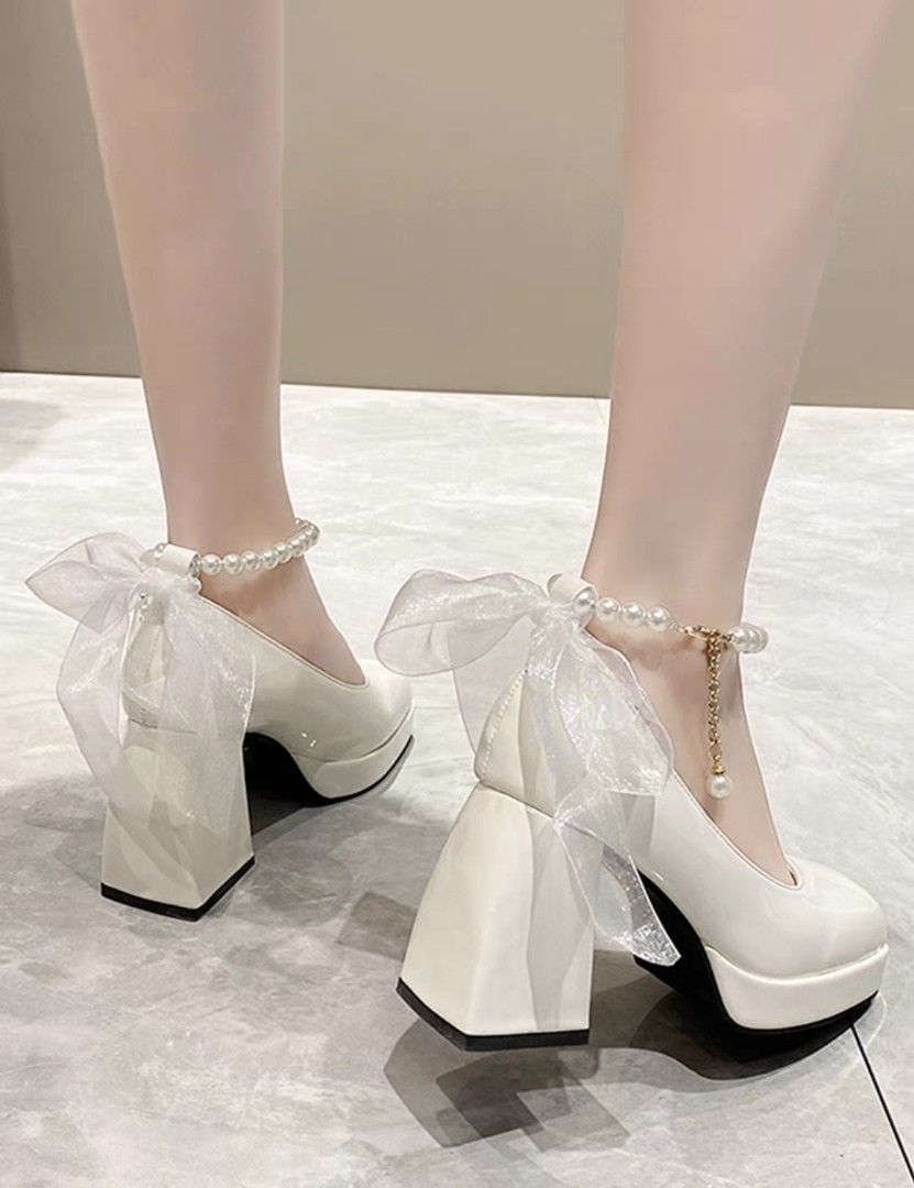 White heels with best sale ribbon