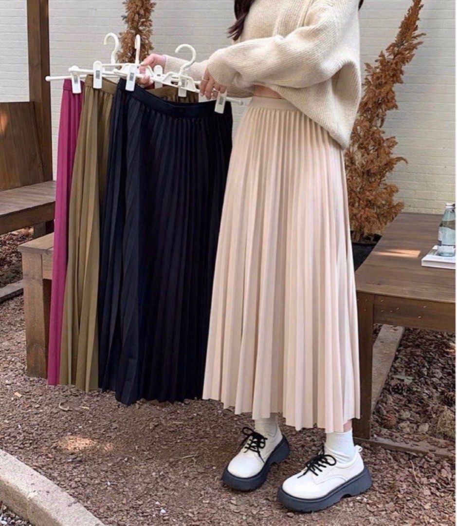 Pleated midi skater skirt outlet