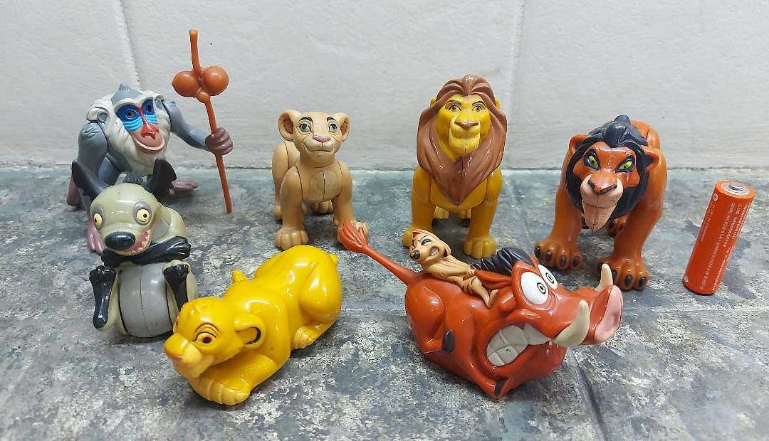 1994 Burger King Disney s THE LION KING Complete Kids Club Meal