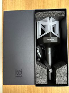 （分類：）位於 。 由 mmichelleeeee 提交（商品編號 1241799942，圖片 1）。簡介： 。