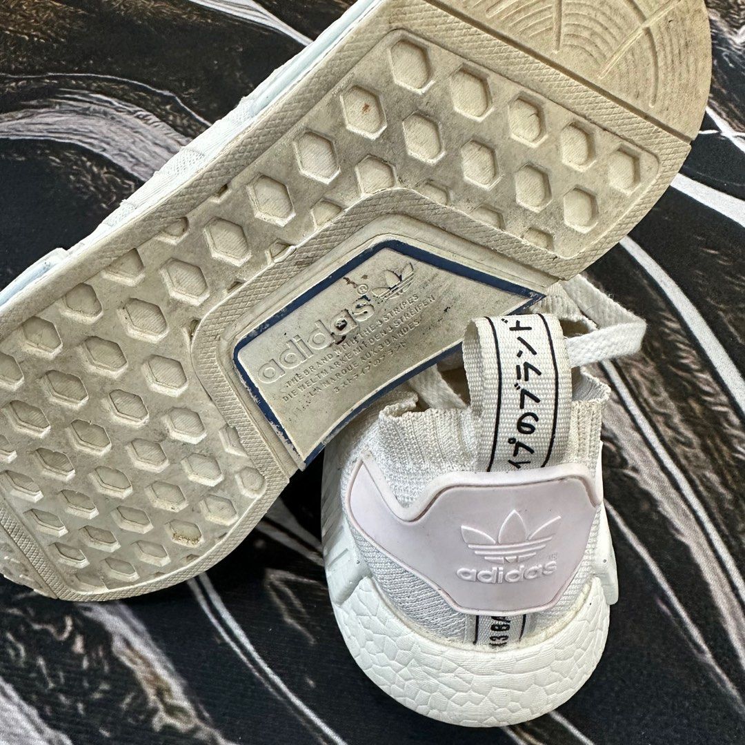 Adidas nmd r1 primeknit womens white clearance