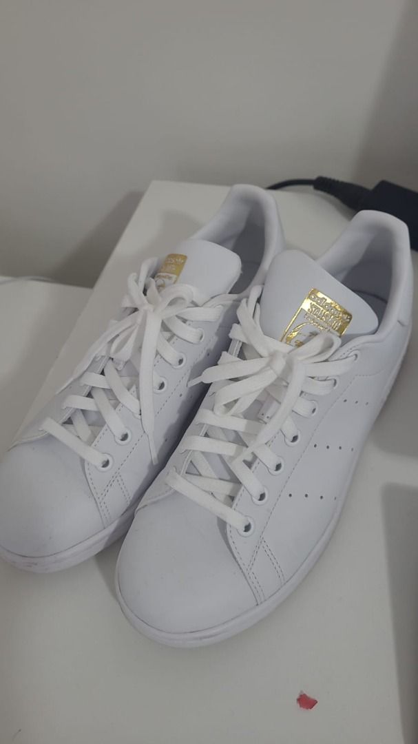 Adidas Stan Smith (white/gold) size US8.5, Men's Fashion, Footwear,  Sneakers on Carousell
