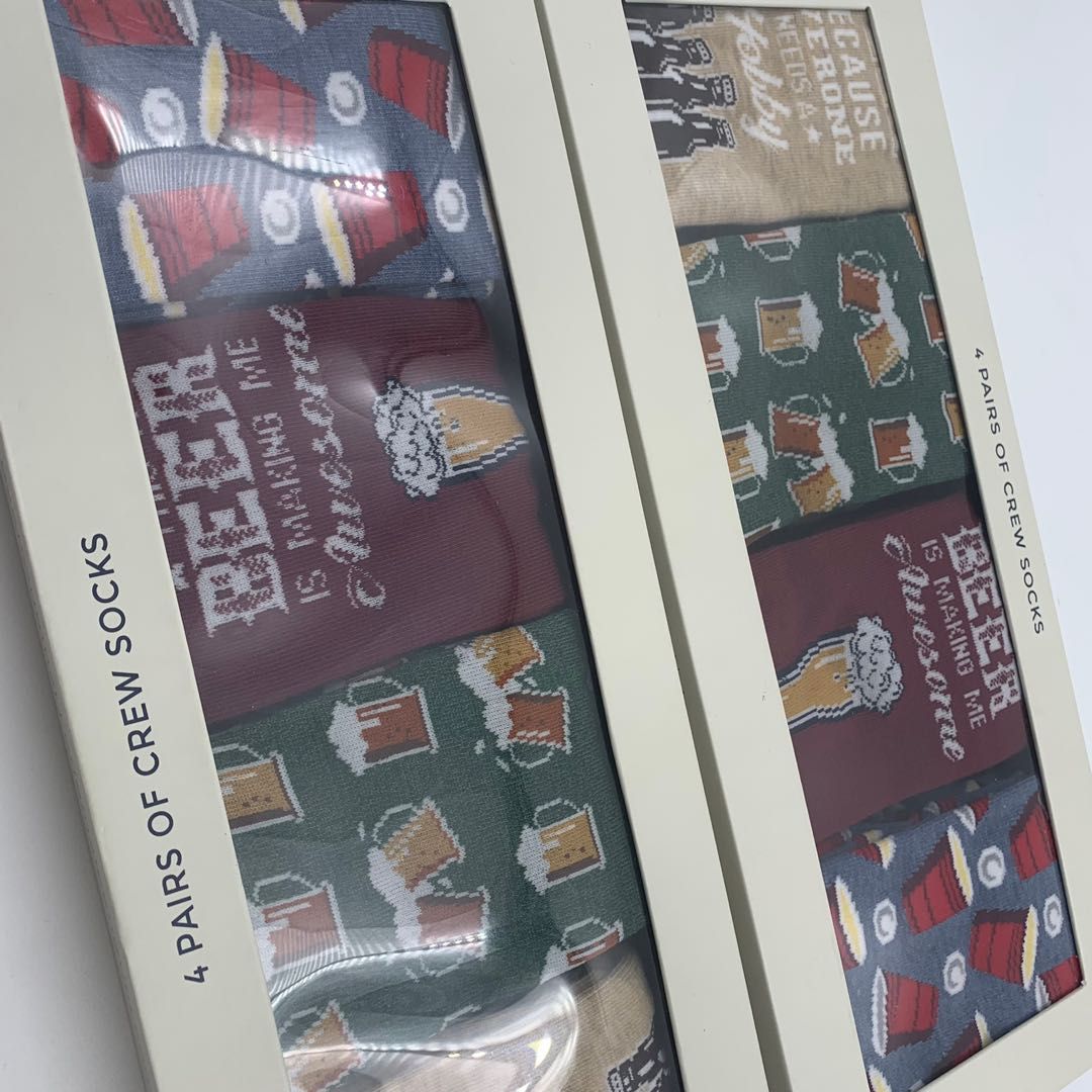 An Original Penguin Crew Socks (4 pairs) (Category: Socks) located in Quezon City. Submitted by dawnsessentials (Listing ID 1241834051, Image 1). Description: Buy 1 BOX (4 pairs) p1,200 Buy 2 BOX (8 pairs) p2,000.