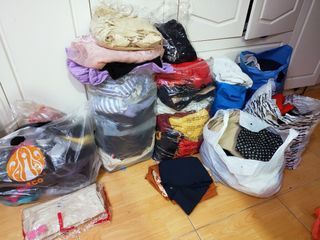 Borongan paket baju wanita / dress / jumpsuit / top / rok / celana