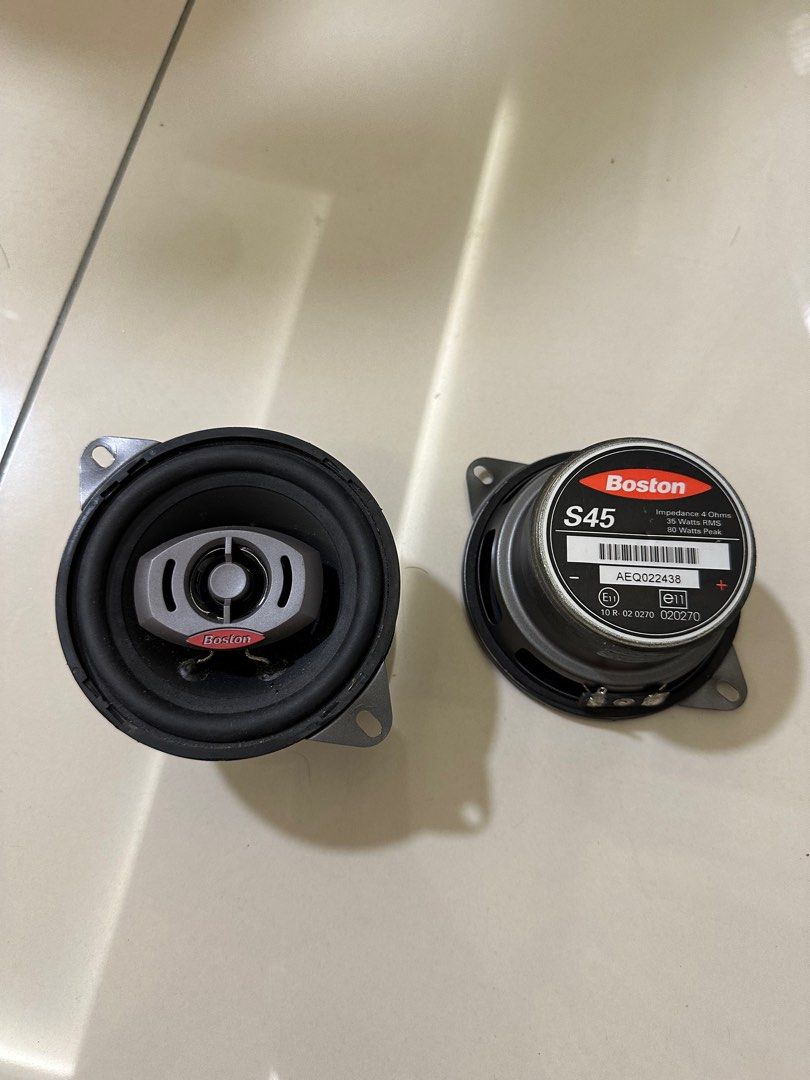Boston store acoustics s45