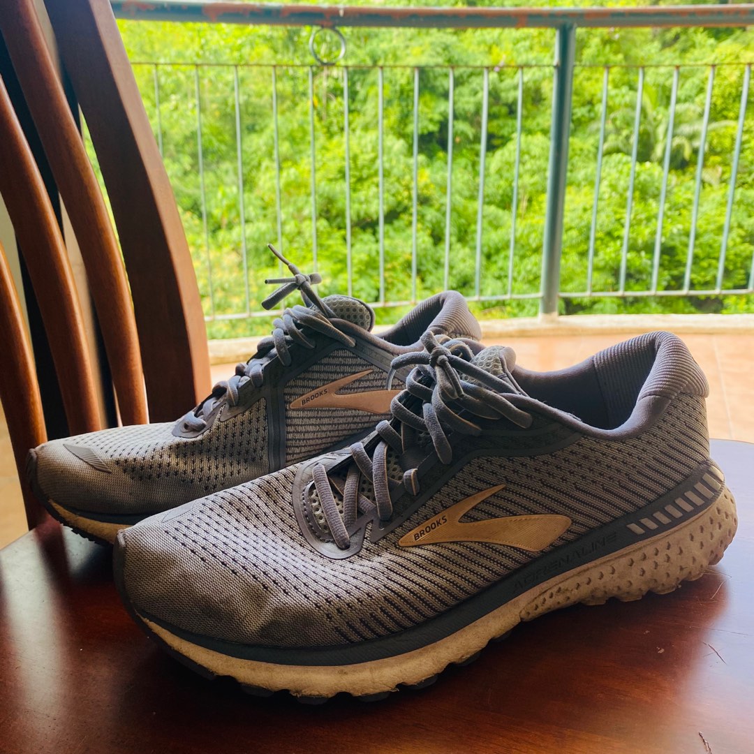 Brooks gt20 hotsell