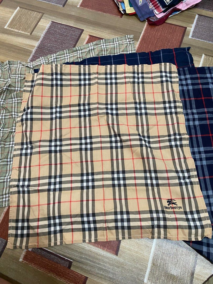 Burberry handkerchief price shop