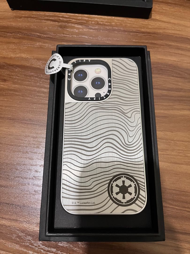 Casetify Beskar Ingot Limited Edition iPhone 14 Pro Case, 手提電話, 手機