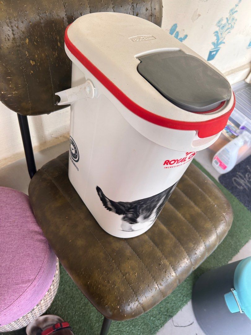 Cat food container Royal Canin and pedal Dust bin Pet Supplies