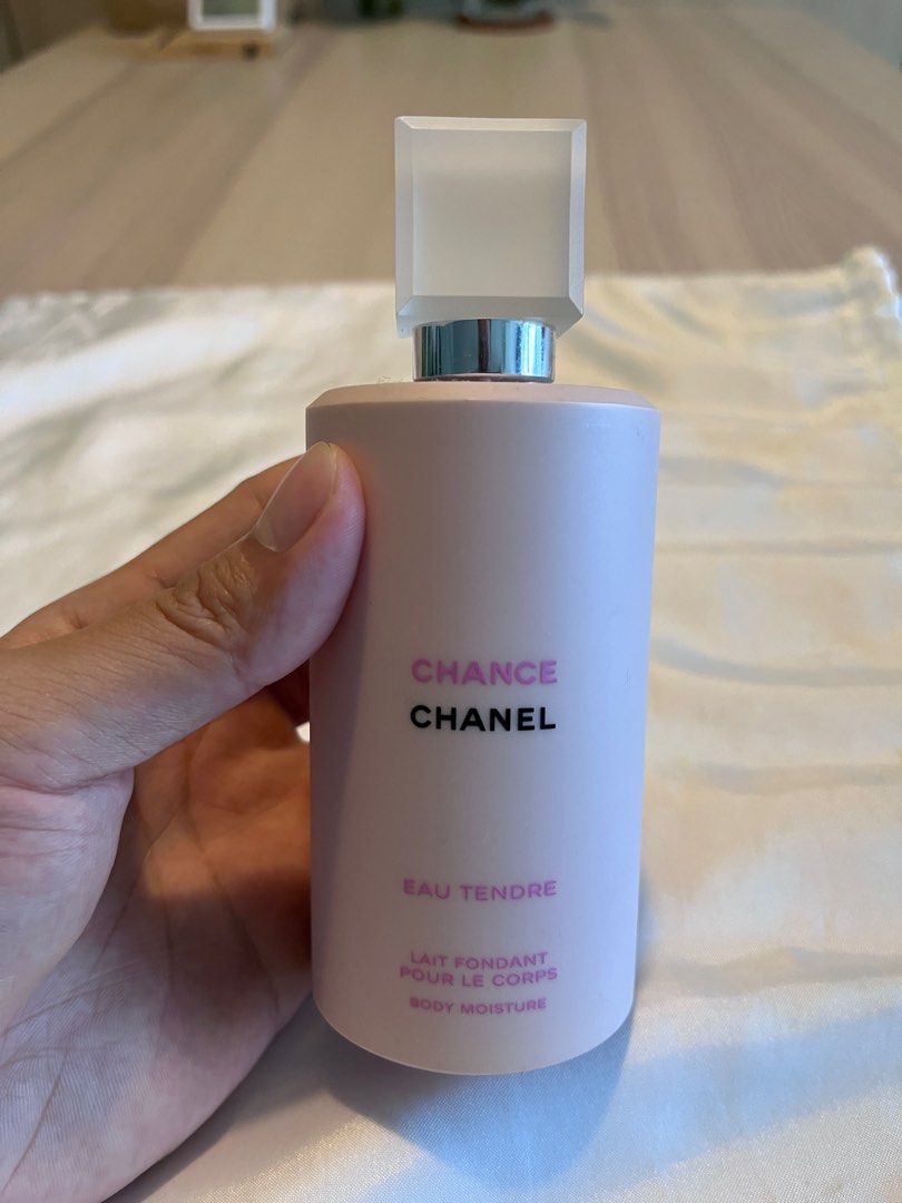 Chanel Chance Eau Tendre 200ml (Original), Beauty & Personal Care, Bath &  Body, Body Care on Carousell