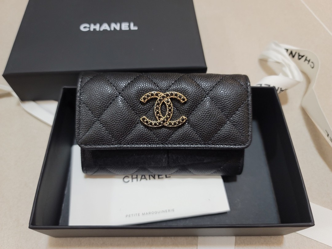 Chanel Flap Card Holder 2023 Métiers D'art, Luxury, Bags & Wallets on  Carousell