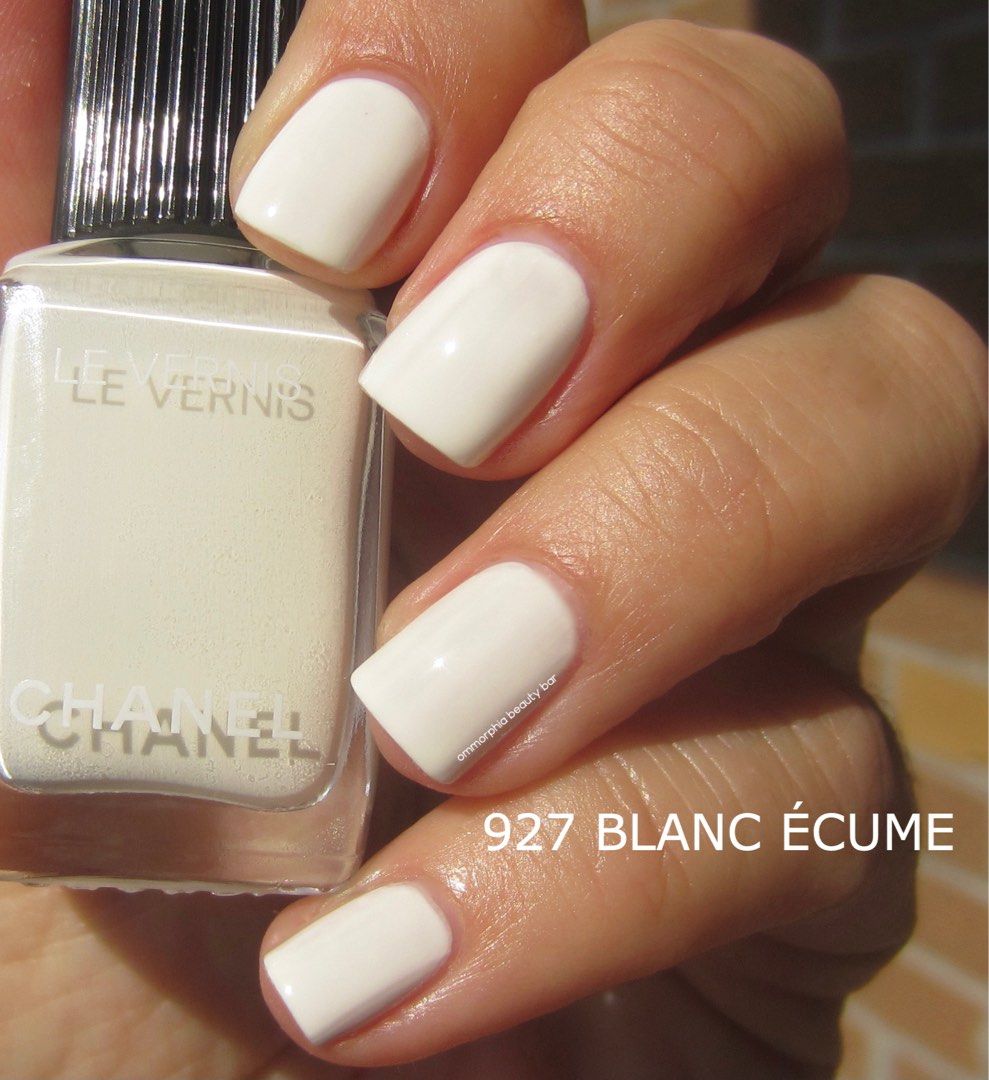 Chanel Le Vernis Longwear Nail Polish 927, Beauty & Personal Care, Hands &  Nails on Carousell