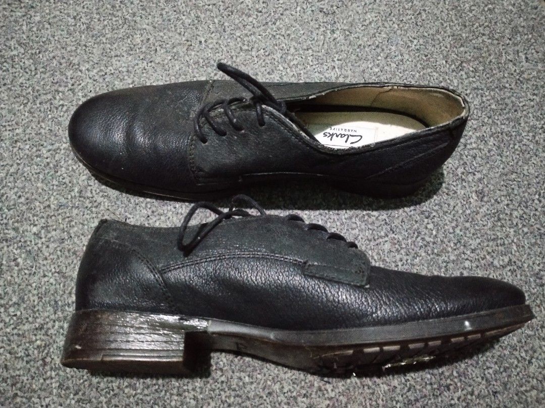 Clarks corporate top