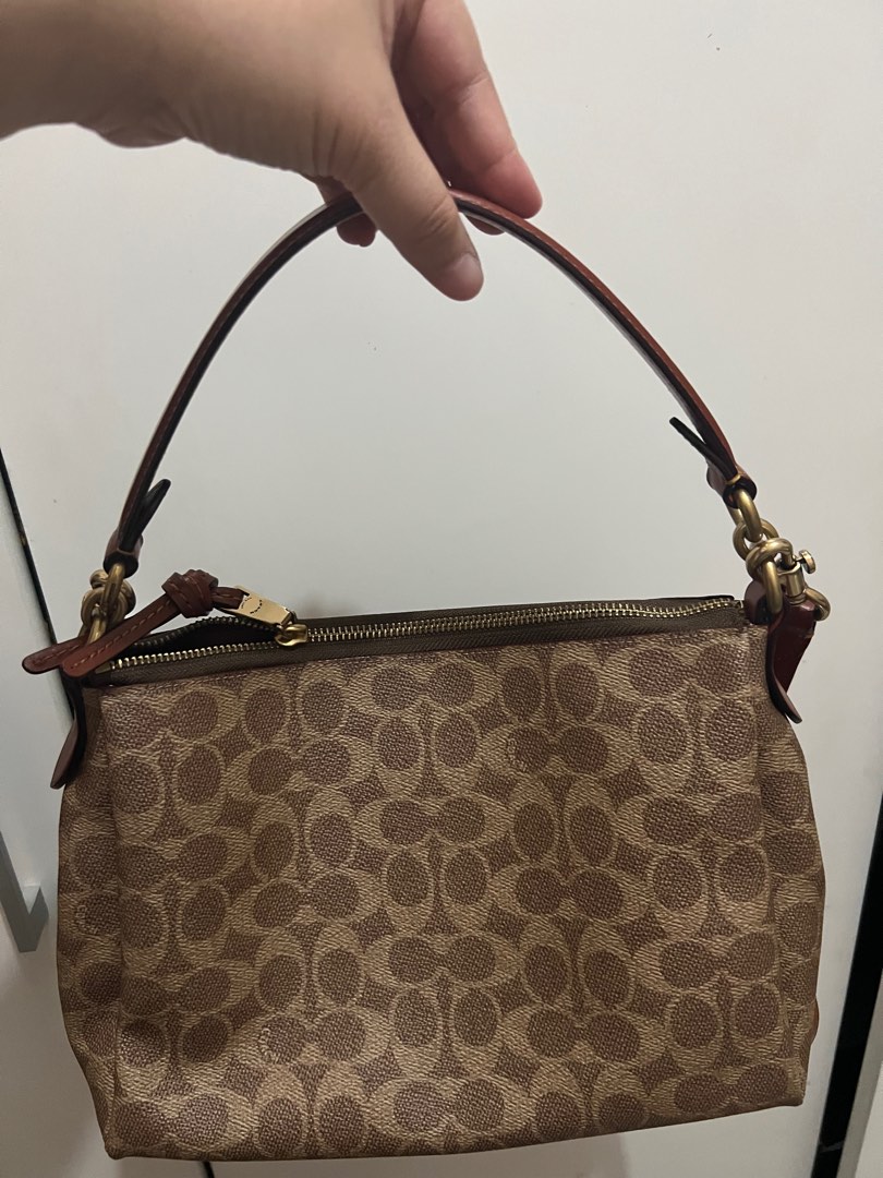 Coach Shay Signature Tan Rust Retail on Carousell