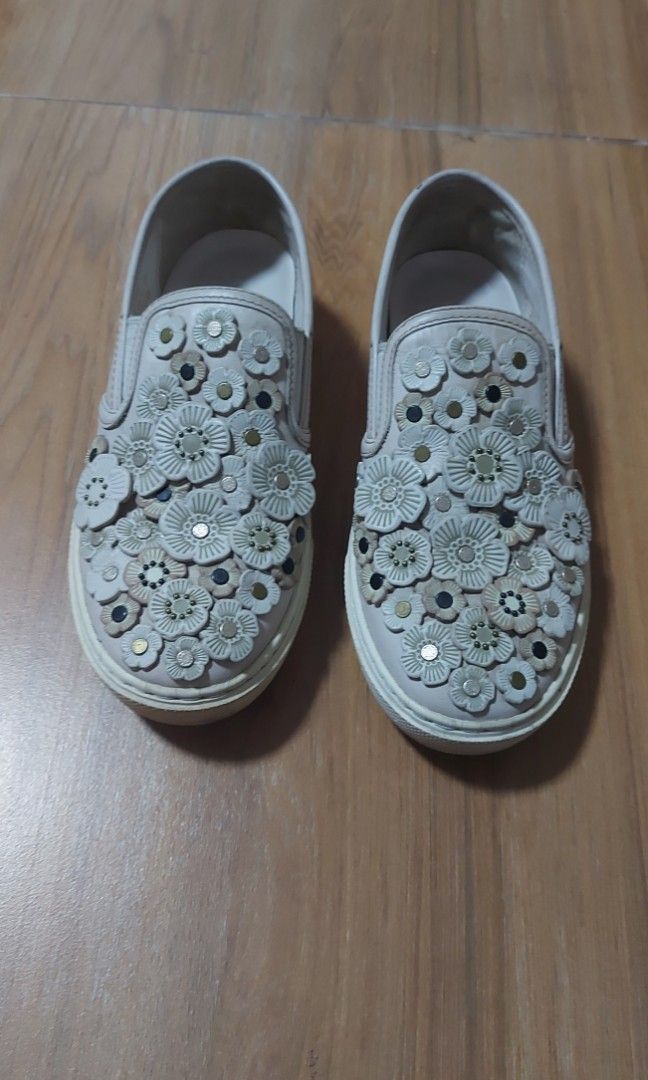 Coach tea rose hot sale sneakers