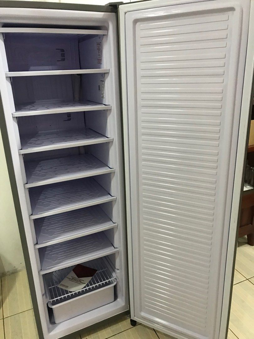 Condura upright freezer clearance 10 cu ft