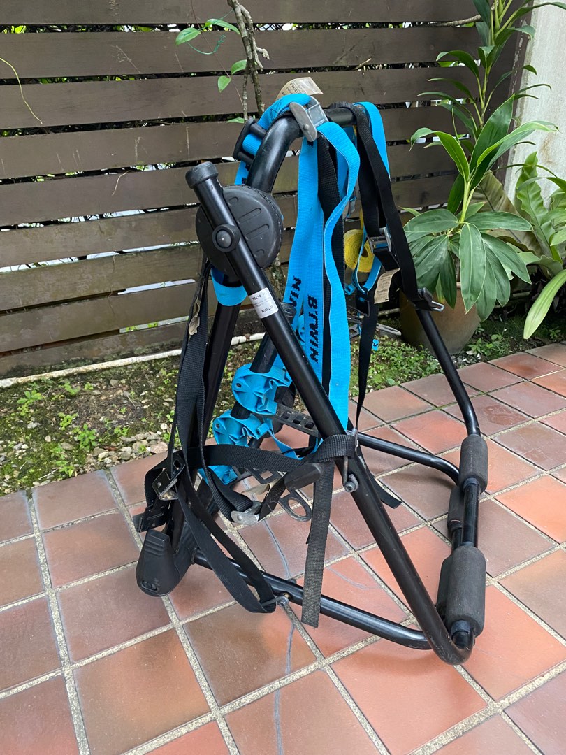 Decathlon 3bicycles car rack, Sports Equipment, Bicycles & Parts